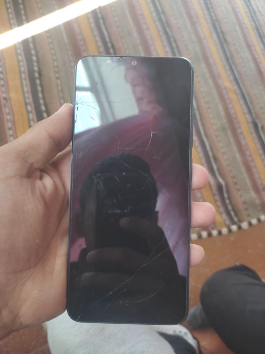 Redmi 12c 550ming kami bor