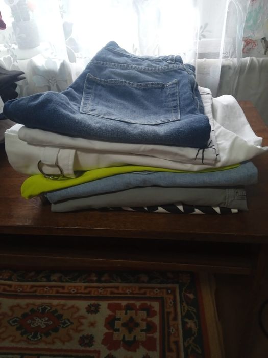 Продам шорты новые на девочек 1200т