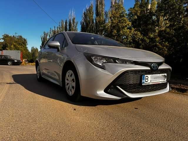 Toyota Corolla hatchback 1.8 Hybrid 163.000 km Istoric service complet
