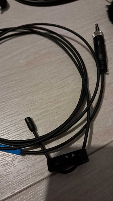 Vand Lavaliera Sennheiser EW 500 G4 kit cu microfon mke2gold