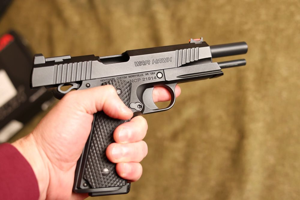 Еърсофт пистолет Nighthawk Customs War Hawk