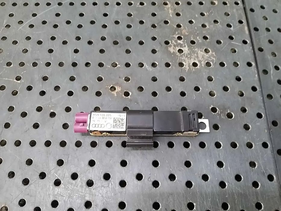 Amplificator antena audi a6 c7 4g 4g9035225