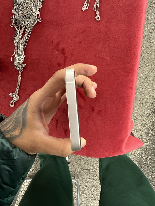 iPhone 12 perfect pentru piese impecabil