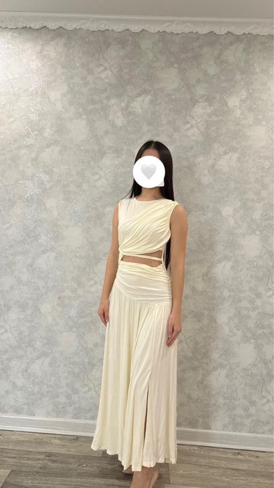 Продам женскую одежду, размер 42–44