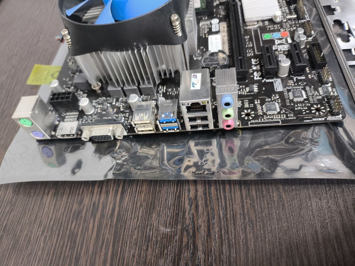 Biostar H310+i5 8500+16Gb 2шт