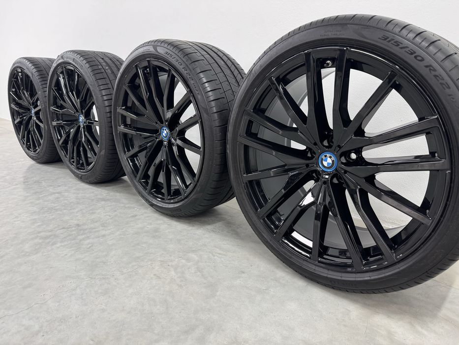 Jante Bmw X5 X6 R22 G05 G06 Originale M742 Pirelli 35/2024 Vara 99%