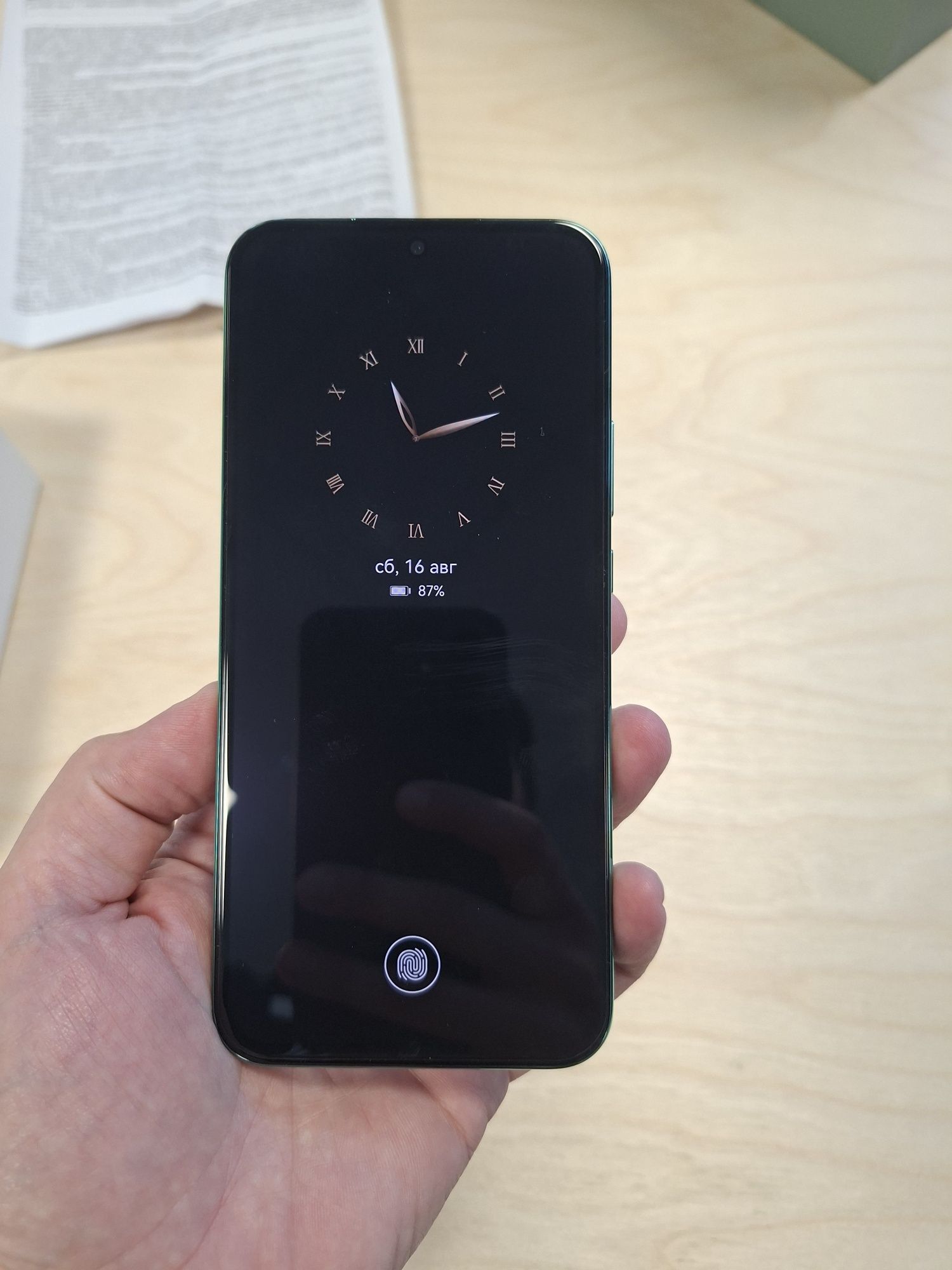 Huawei Nova 11 green
