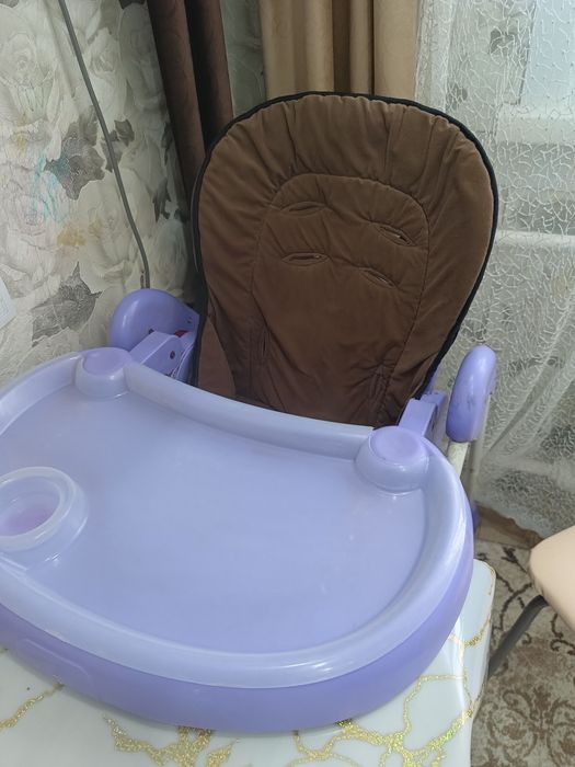 Продам стульчик для кормления
