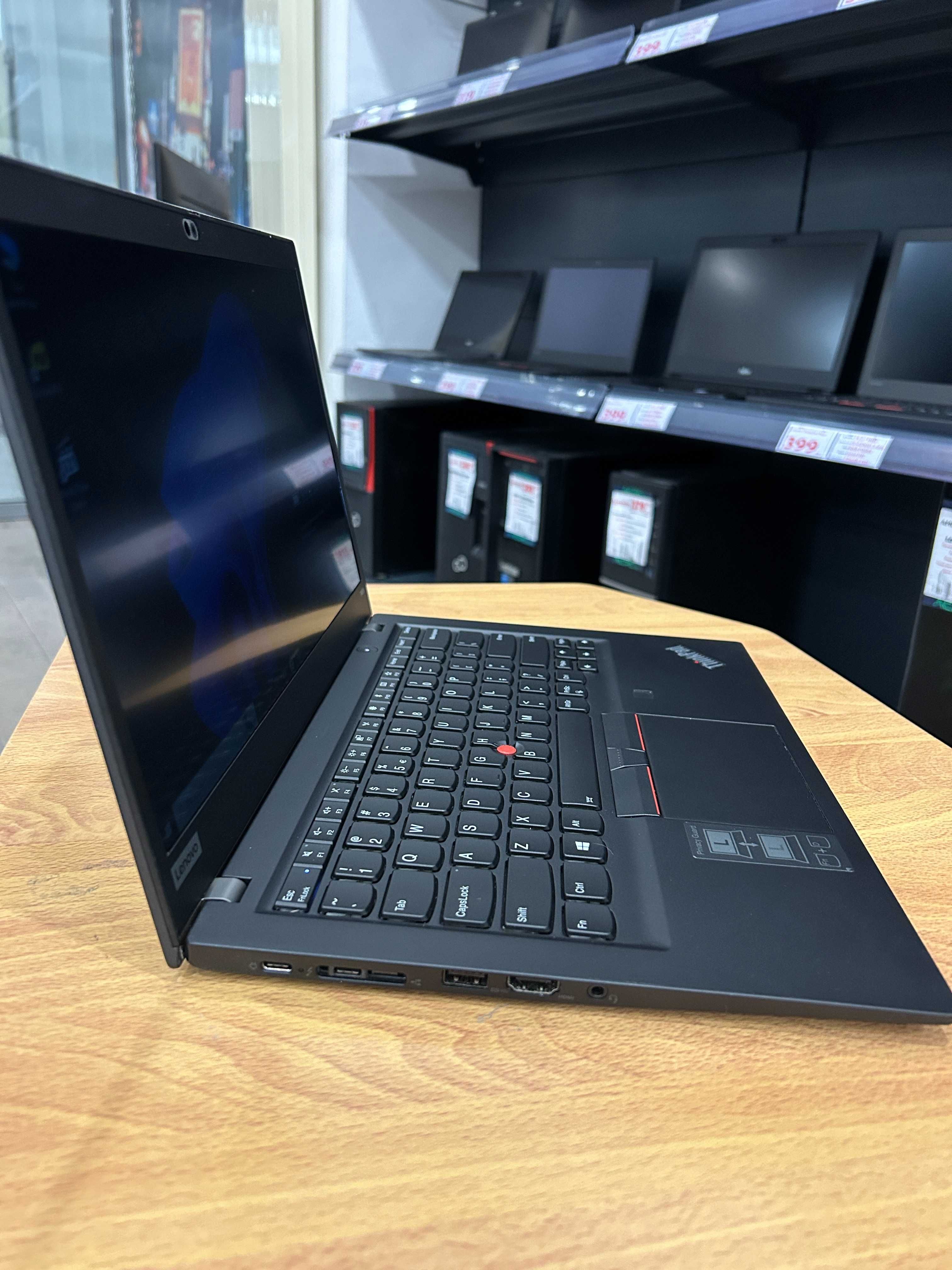 Като нов! Лаптоп Lenovo T490s i7/32GB RAM/512GB с 3 месеца гаранция!
