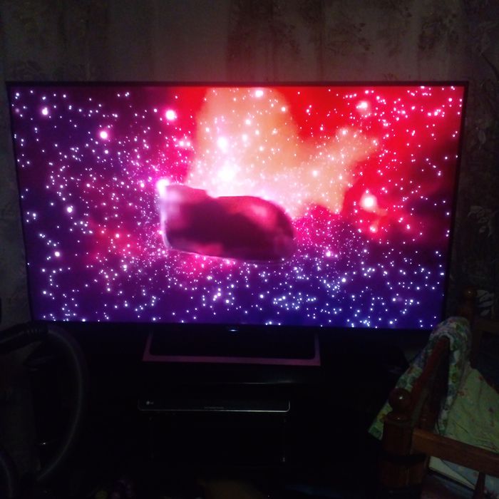 Продам телевизор