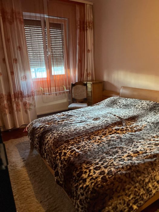 Vand apartament in Centrul Civic Oradea