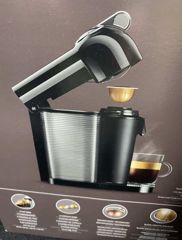 Чисто нова кафемашина Nespresso Vertuo + 50 капсули подарък