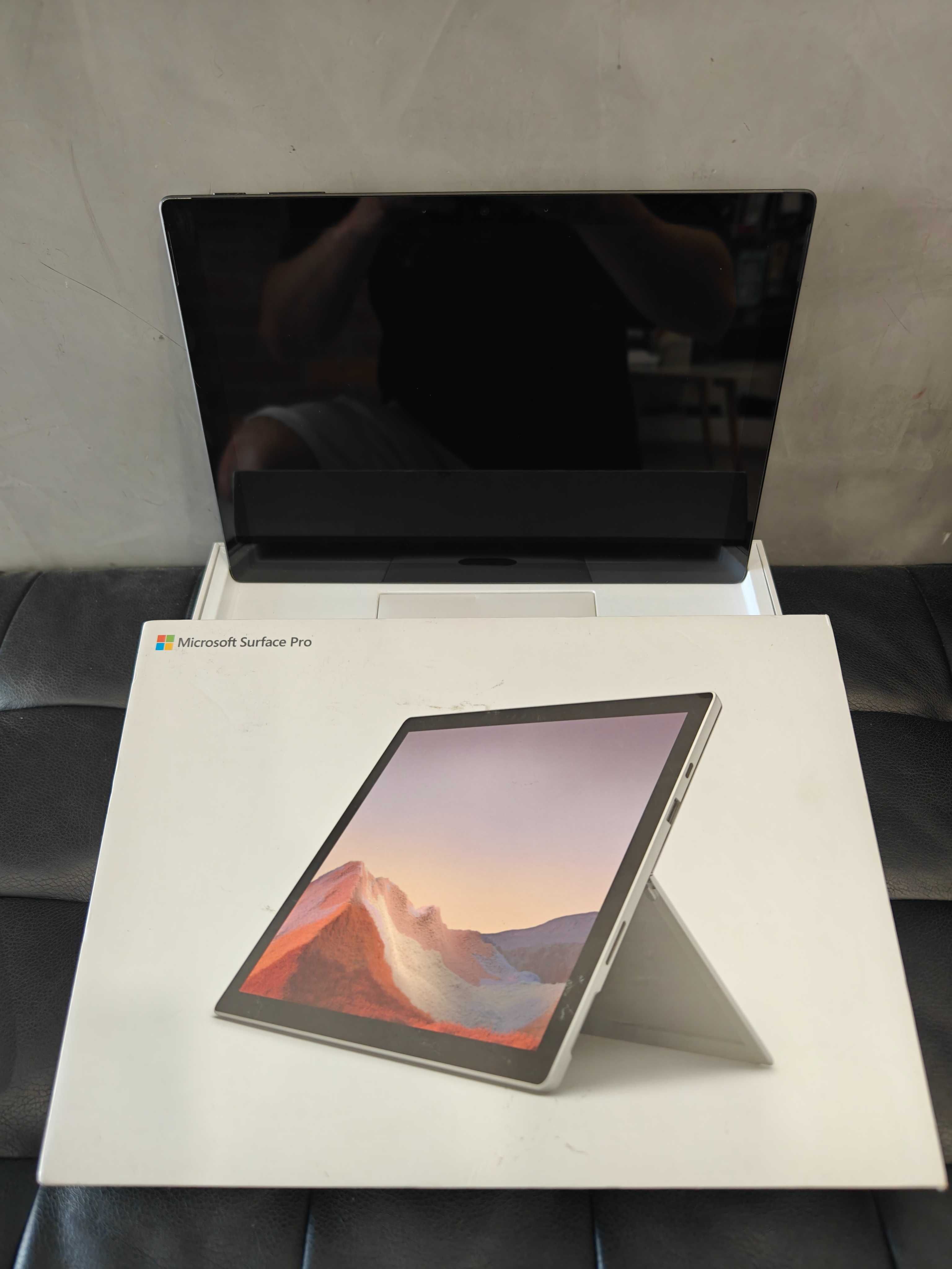 Microsoft Surface pro 7 16GB/256GB i7 10th 12.3 inch