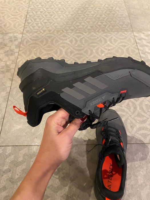 Adidas terrex мъжки обувки