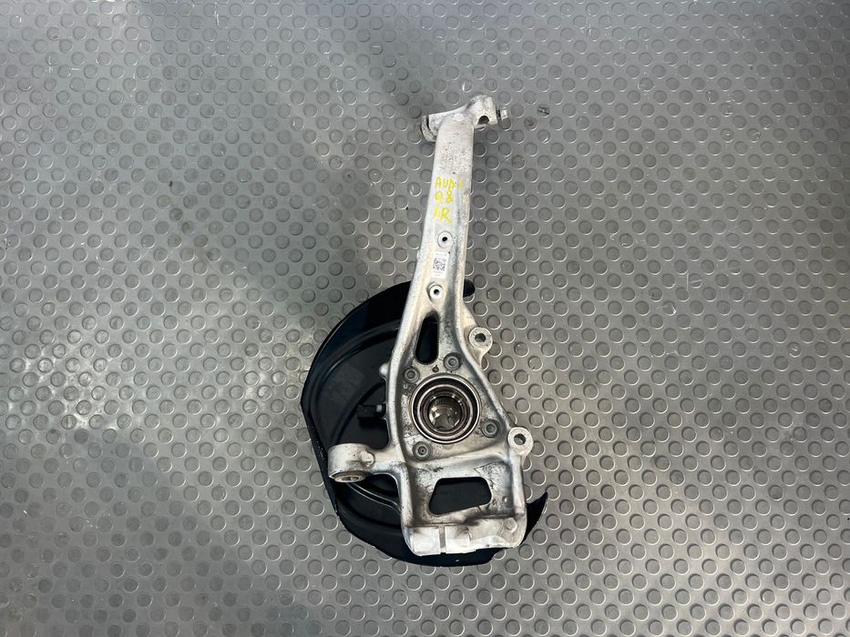 Fuzeta Dreapta Fata OEM Audi Q7 Q8 Porsche Cayenne Urus
