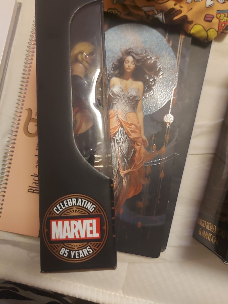 Marvel Legends action figure WarBird Captain Marvel