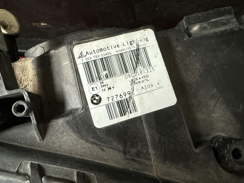 Фар десен BMW X3 F25 Десен фар БМВ Х3 Ксенон