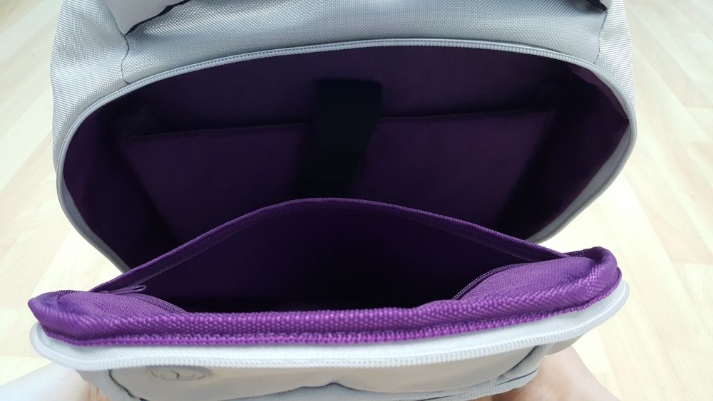 Vand ruxac AHA laptop 15.4'' culoare gri (silver) interior mov