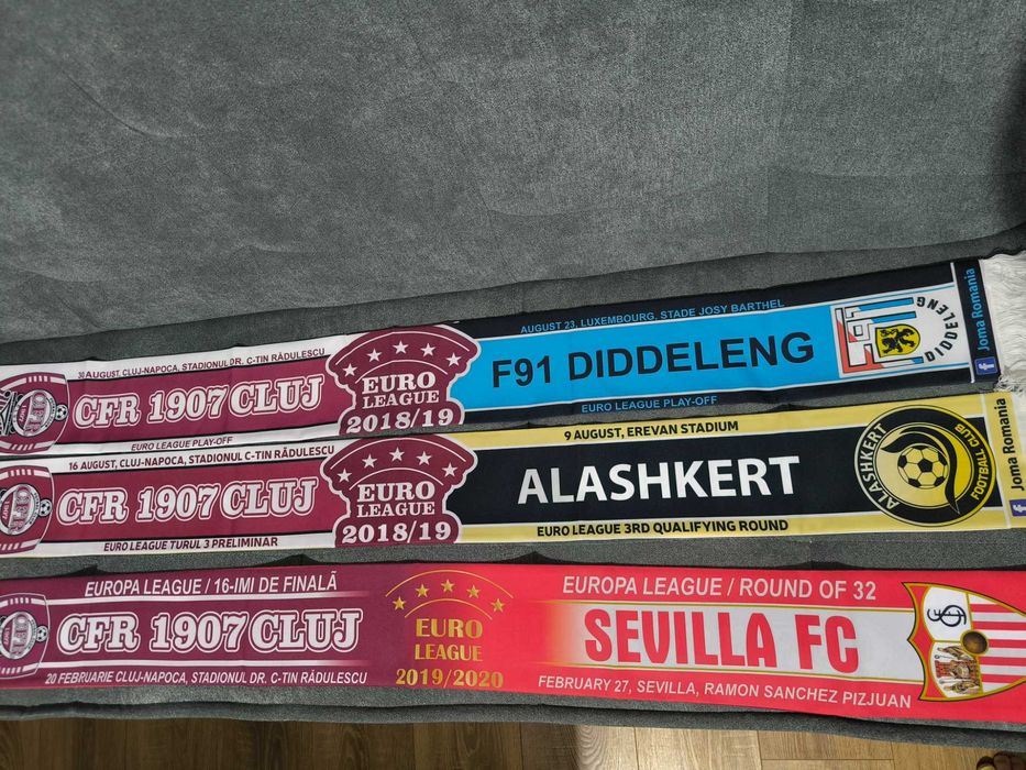 Eșarfe colecție CFR Cluj
