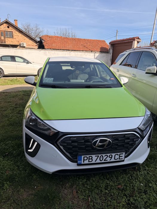 Такси под наем Пловдив HYUNDAI IONIQ TAXi 1.6 Hybrid