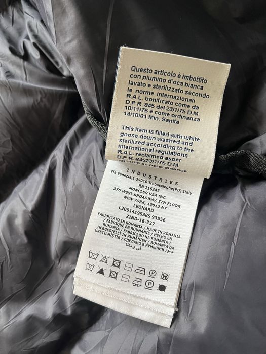 MONCLER : Мъжки елек  размер Л