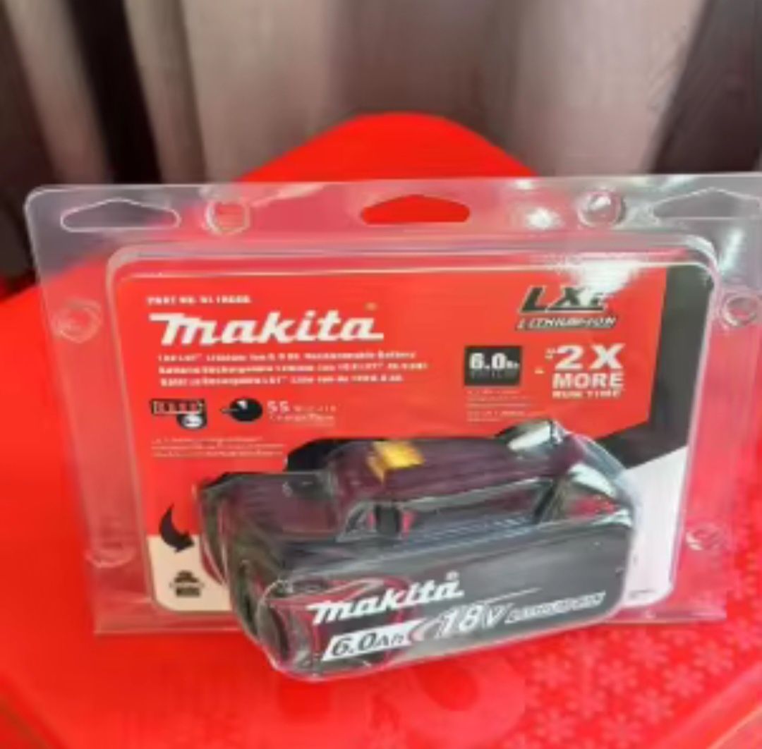 Baterii Makita Li Ion, 18 v.,5 si 6 Ah,cu Led indicator rosu