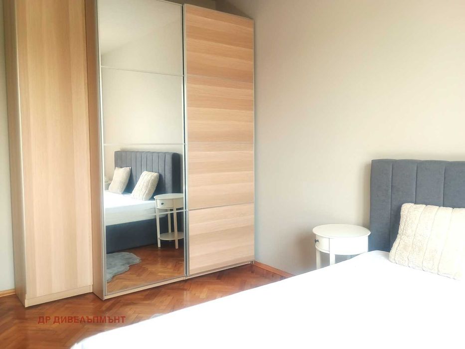 Дава се под наем Двустаен апартамент в София, Красно село - 60 кв.м за 509.49 € - Снимка #3