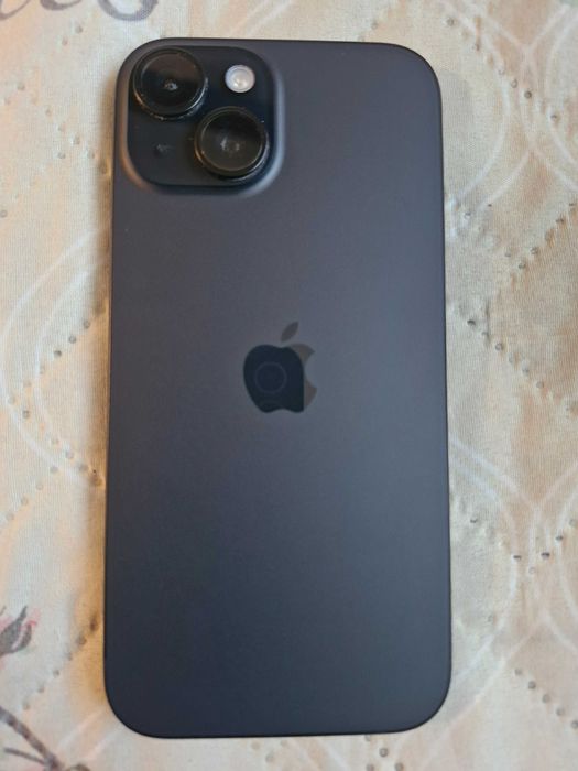 Iphone 15 128 GB като нов