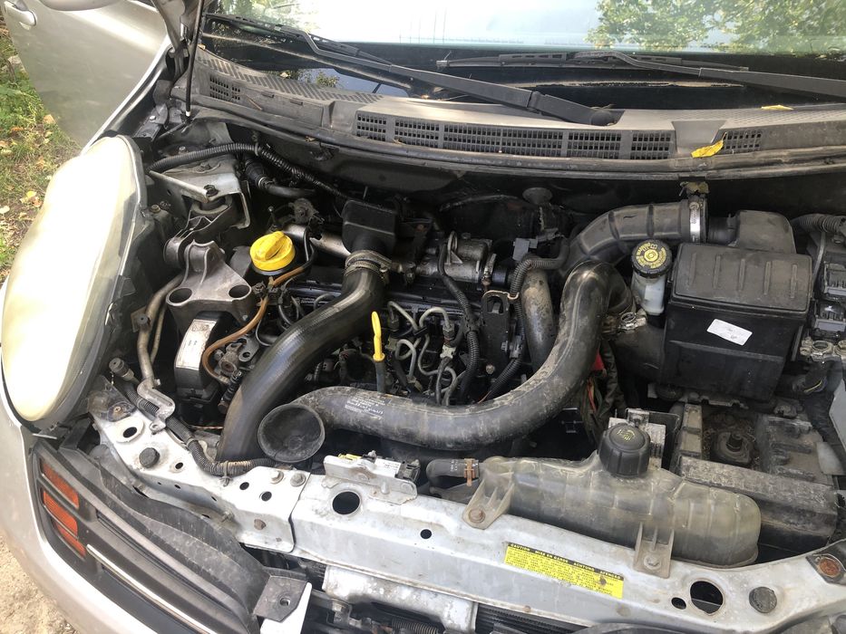 nisan mikra к 12 1.5 di 82 кс на части