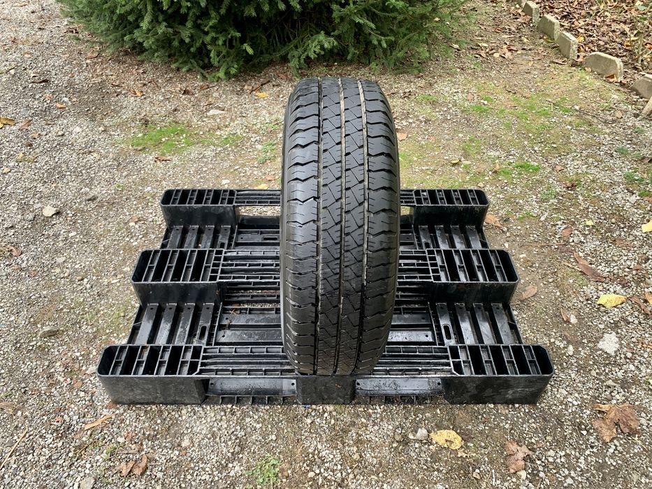 НОВА ЗИМНА ГУМА Goodyear 205/70/15C за бус Iveco Daily,Ducato,Boxer