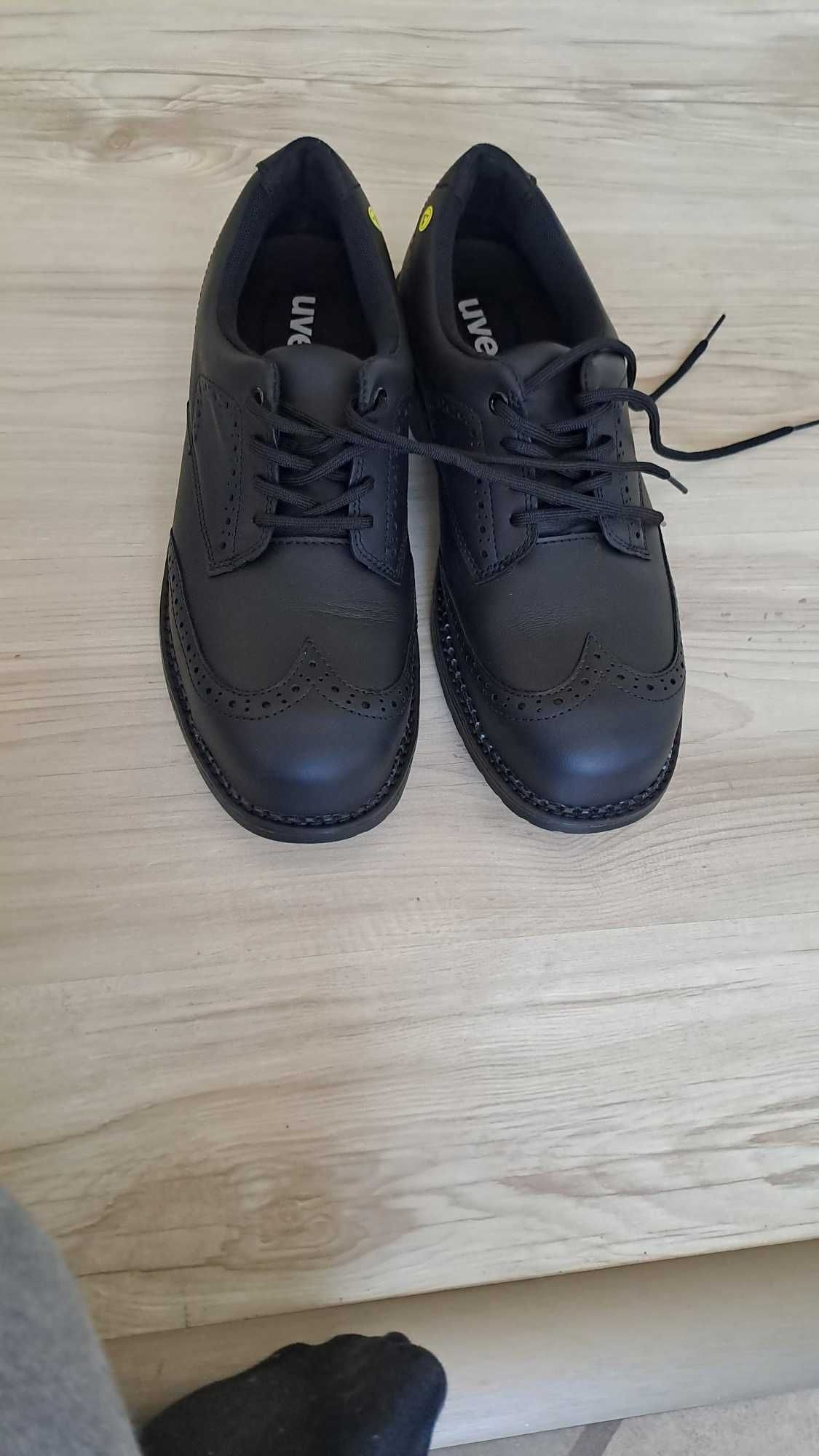 Pantofi de protectie UVEX m. 43