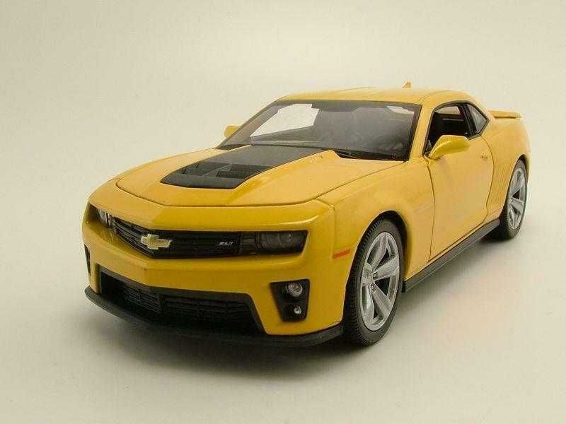 Macheta Chevrolet Camaro ZL1 2013 - Welly NEX 1/24