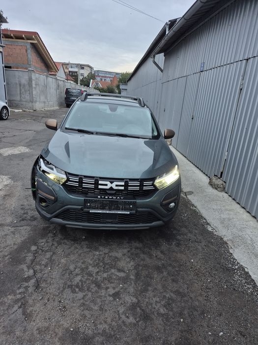Dacia Sandero Stepway,1.o benzină,an 08.2023ușor avariată