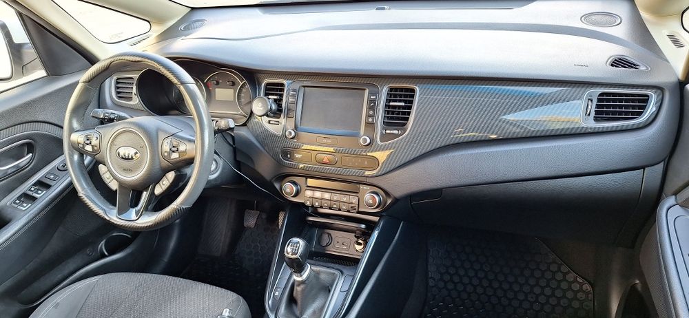 Kia Carens 7 locuri