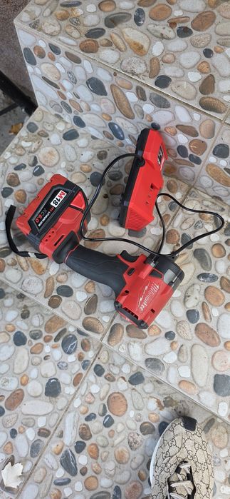 Bormasina impact milwaukee