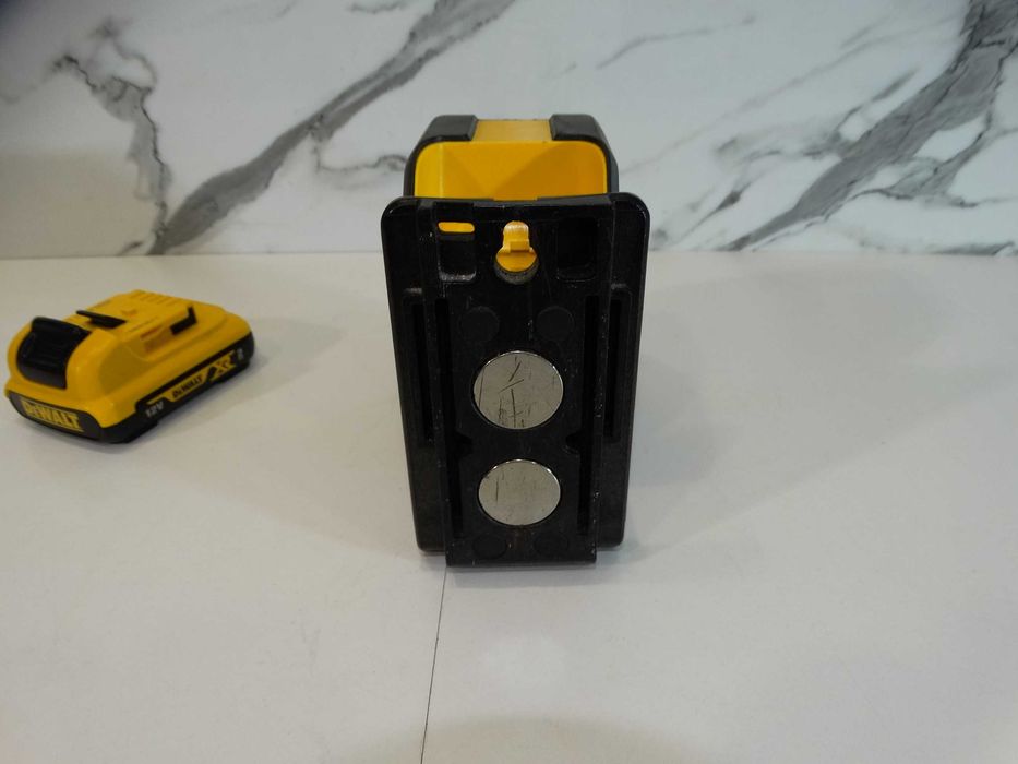 DeWALT DCE 088G - Зелен лазер