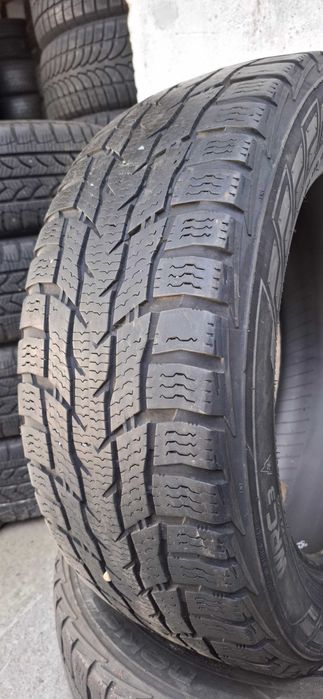 2бр. 225/55/17C  Nokian 6mm грайфер, дот 19г. Безплатен монтаж