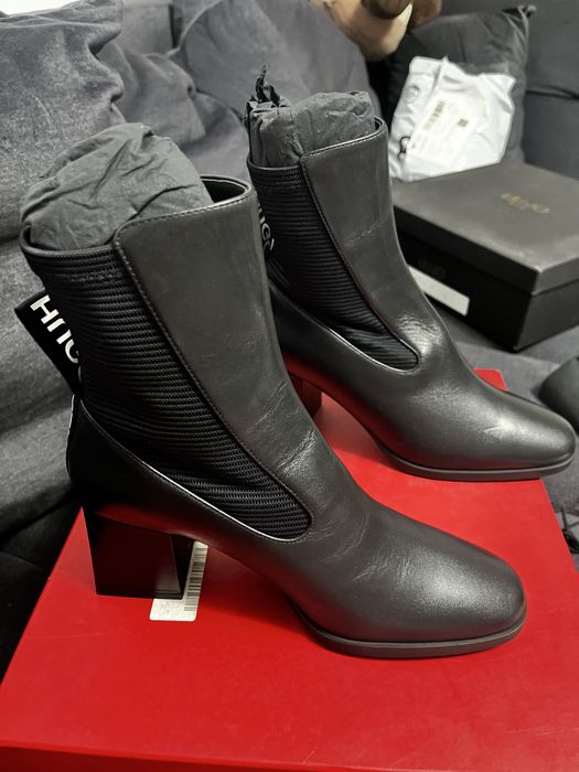 Botine cu toc HUGO BOSS