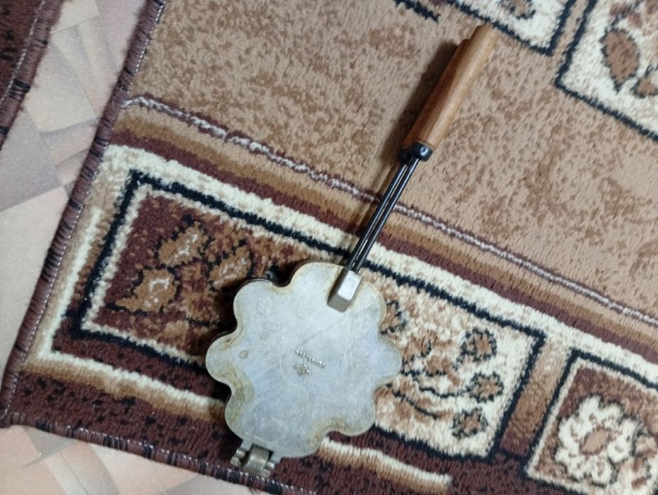 Продам орешницу советская