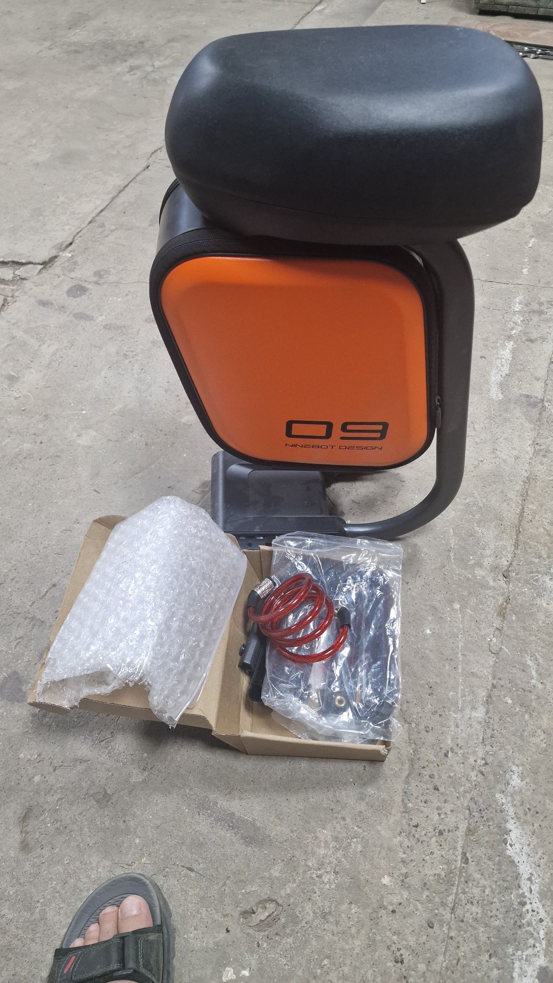 Сиденья от ninebot segway f model