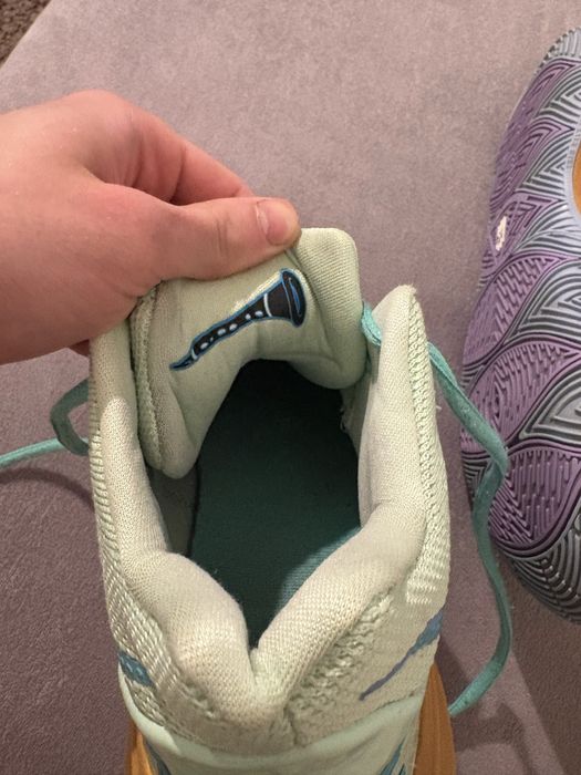Nike Kyrie 5 Squidward