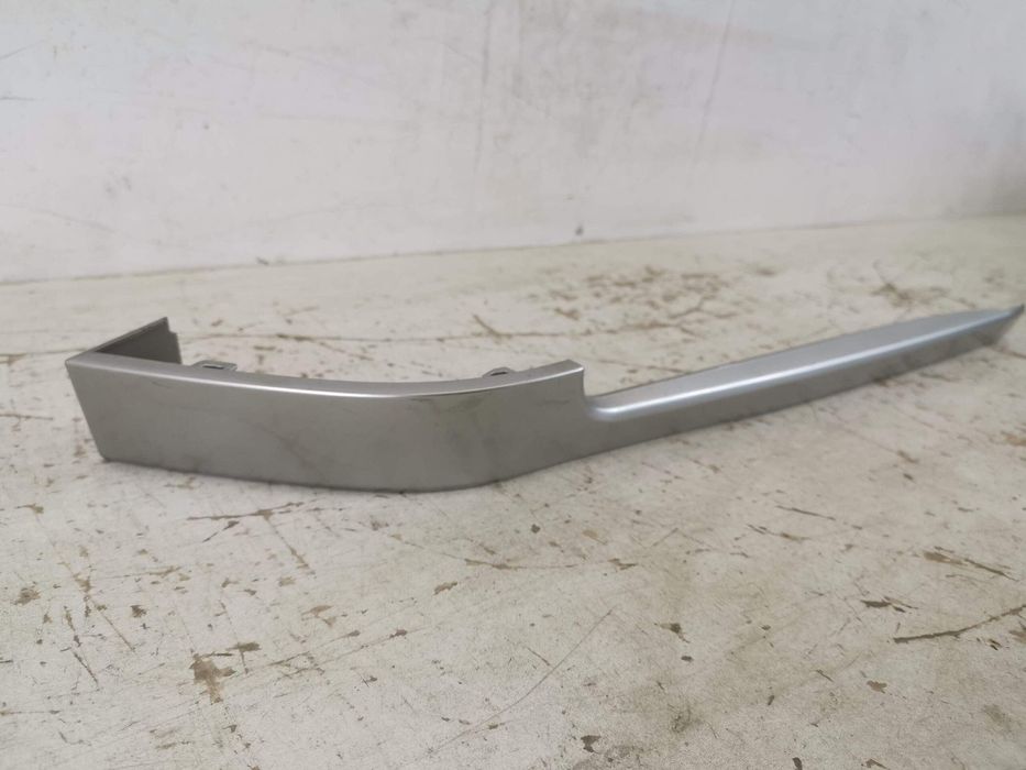 Орнамент задна броня Дясна / Ornament Zadna Bronya Dyasna Land Rover R