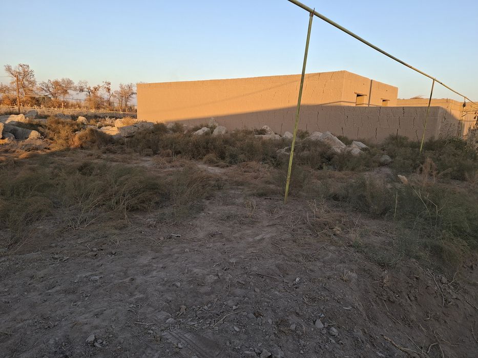 Жой орни сотилади 400кв²