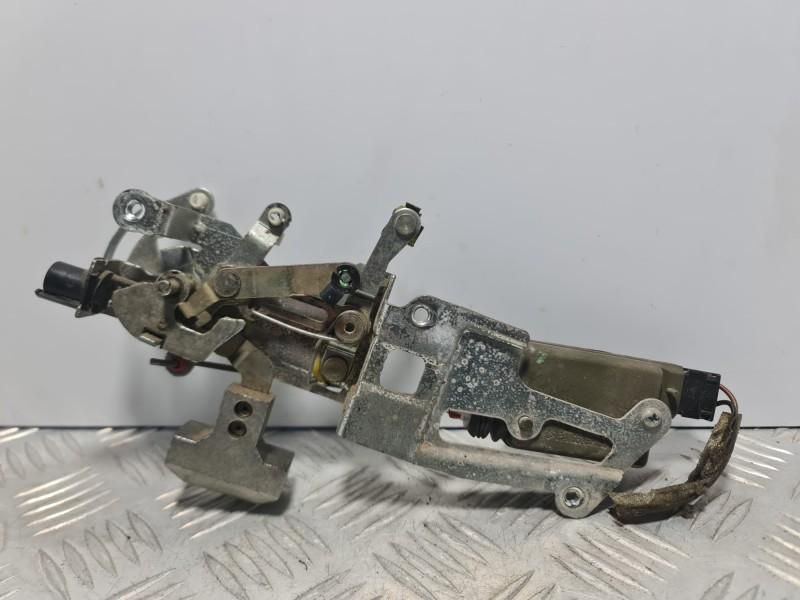 Broasca usa culisanta Nissan Interstar