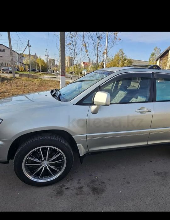 Продам  комплект резины с дисками