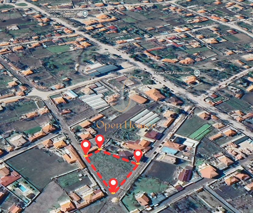 Парцел в с.Рогош на центъра 1415кв.м.