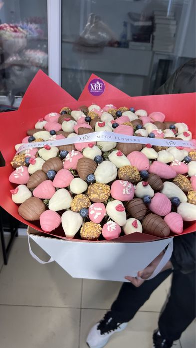 Букет из клубника в шокладе