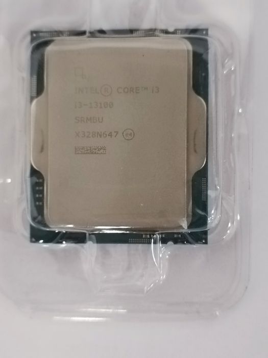 Продам срочно процессор i3 13100