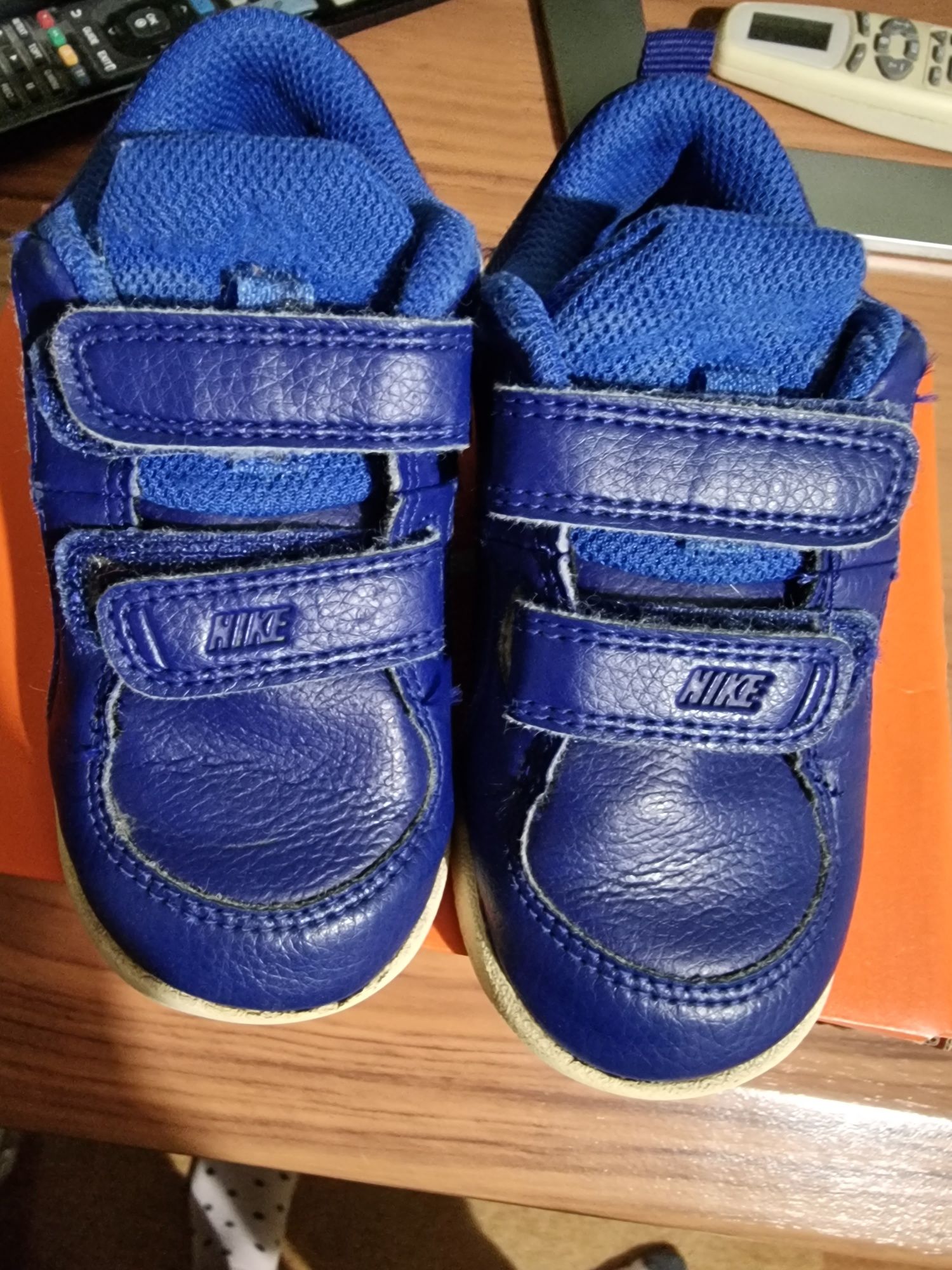 Детски маратонки adidas 29 номер и  Nike 23.5 номер