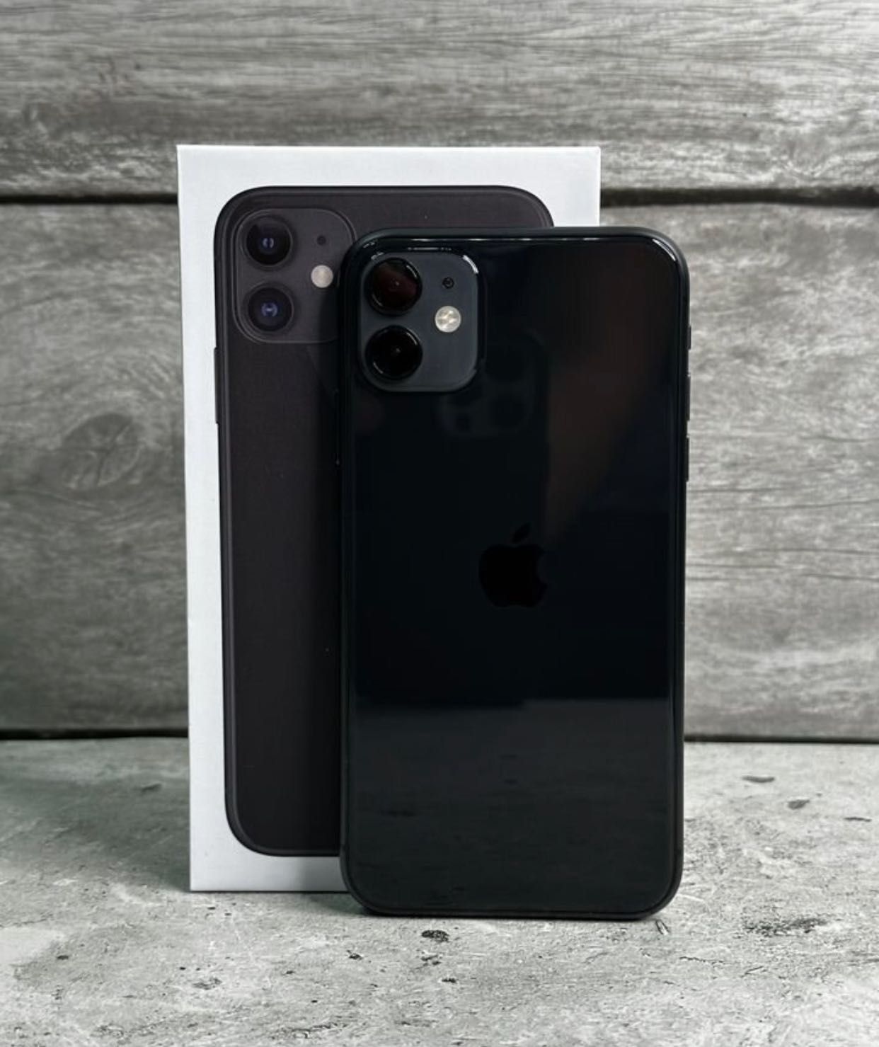 Продам iPhone 11 128Gb Black идеальное состояние